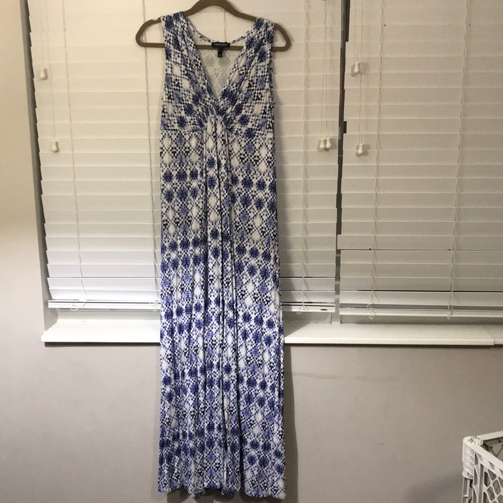 Maxi maternity dress